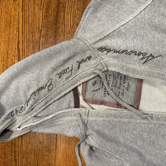 Abercrombie & Fitch Gray Deep V Neck Hoodie, A&F Sweatshirt Y2K - Picture 4 of 9